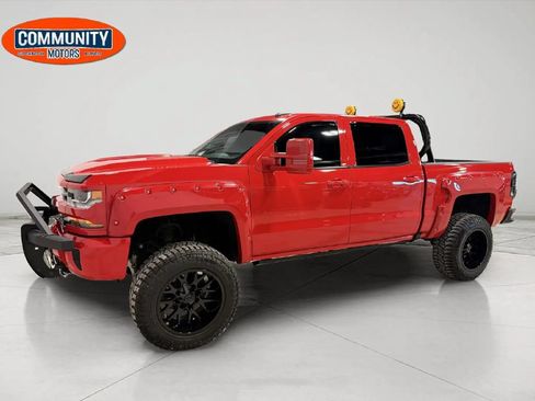 Used 2017 Chevrolet Silverado 1500 LT w/ All Star Edition AWD/4WD image 2