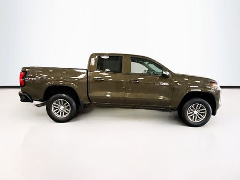 Used 2023 Chevrolet Colorado LT w/ LT Convenience Package II image 5