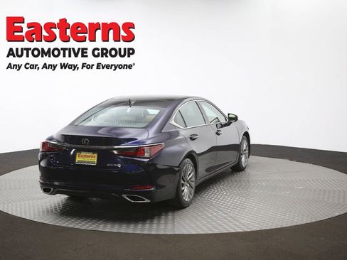 Used 2019 Lexus ES 350 Ultra Luxury image 43