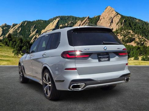 Used 2023 BMW X7 xDrive40i w/ M Sport Package AWD/4WD image 7