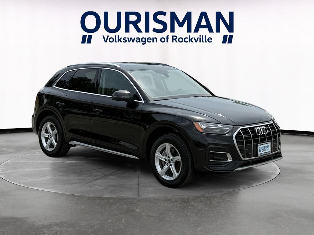 Used 2023 Audi Q5 2.0T Premium w/ Convenience Package AWD/4WD image 1
