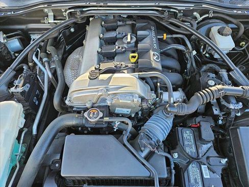 Used 2020 MAZDA MX-5 Miata Grand Touring image 17