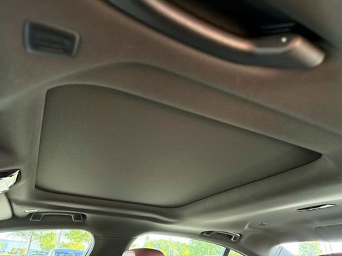 Used 2026 BMW 530i RWD image 19