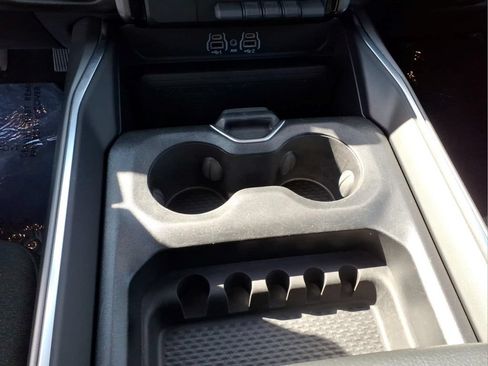 Used 2025 RAM 1500 Big Horn AWD/4WD image 13