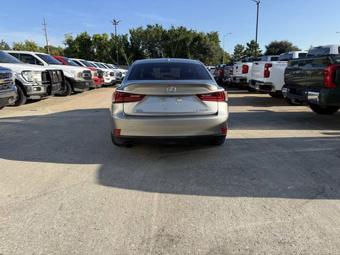 Used 2016 Lexus IS 200t w/ F Sport Package RWD image 42