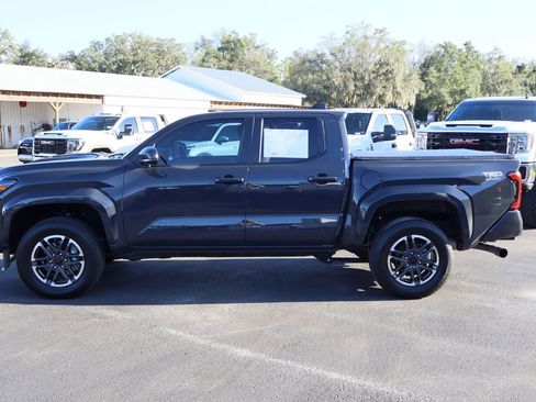 Used 2024 Toyota Tacoma TRD Sport image 5