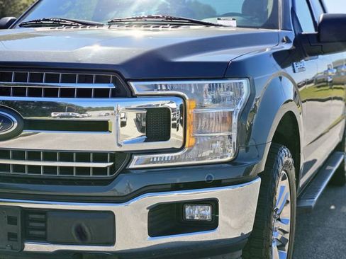 Used 2018 Ford F150 XLT w/ Equipment Group 302A Luxury image 9