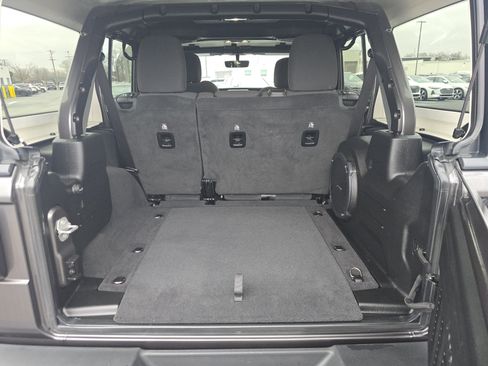 Used 2021 Jeep Wrangler Unlimited Sport image 14