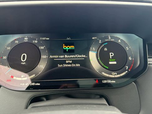 Used 2025 Land Rover Range Rover Sport Dynamic SE image 19