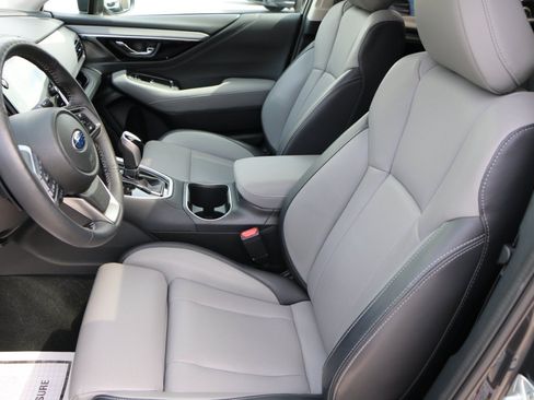 Used 2024 Subaru Outback Limited AWD/4WD image 29