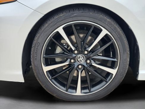 Used 2020 Toyota Camry XSE w/ Driver Assist Package FWD image 39