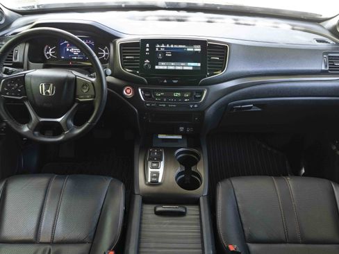 Used 2022 Honda Passport TrailSport image 27