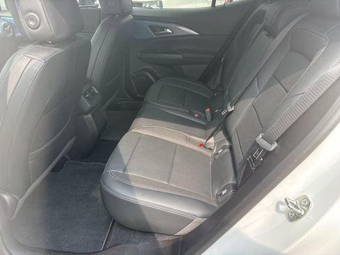 Certified 2024 Chevrolet Equinox EV LT image 17