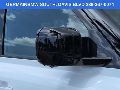 Used 2023 Land Rover Defender 110 SE AWD/4WD image 13