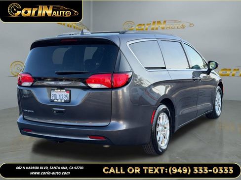 Used 2020 Chrysler Voyager Lxi image 5