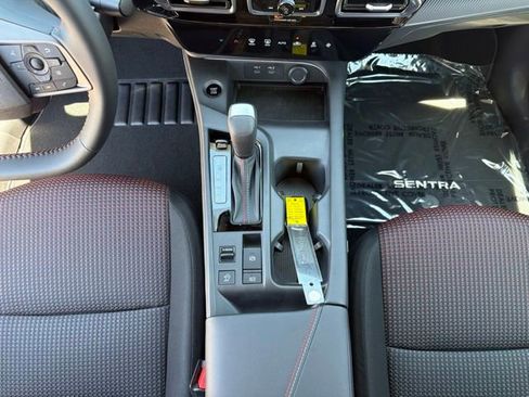 New 2026 Nissan Sentra SR w/ Floor Mat Package FWD image 14