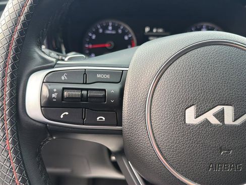 Used 2024 Kia K5 GT image 28