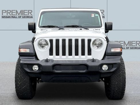 Used 2018 Jeep Wrangler Unlimited Sport S AWD/4WD image 2