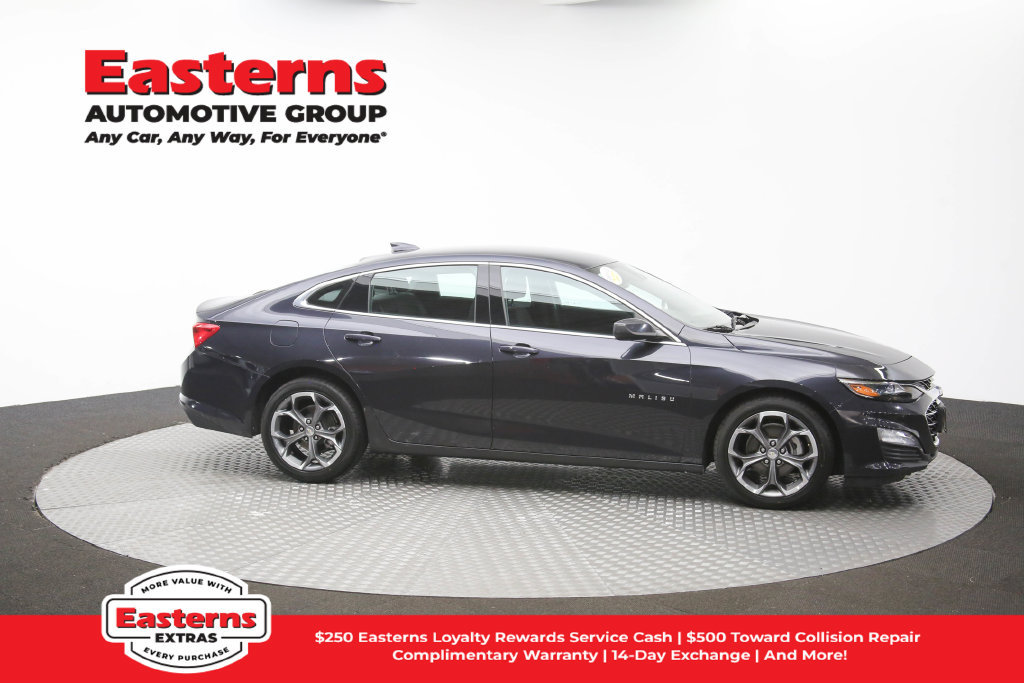 Used 2023 Chevrolet Malibu LT FWD image 42