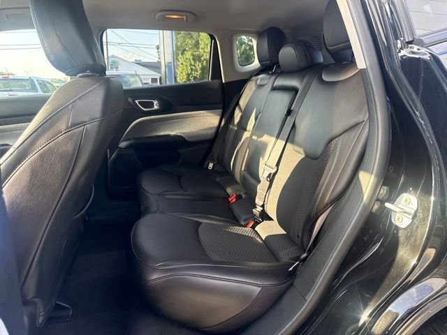 Used 2022 Jeep Compass Latitude w/ Convenience Group AWD/4WD image 15