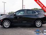 Used 2023 Chevrolet Equinox LT w/ Driver Convenience Package image 4