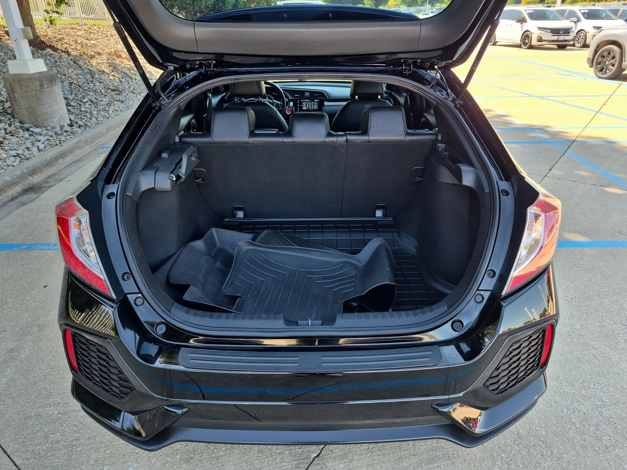 Used 2018 Honda Civic EX-L image 27