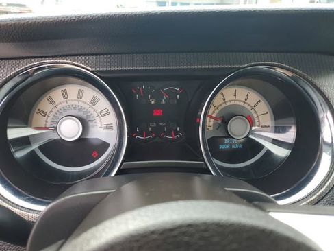 Used 2010 Ford Mustang GT Premium image 13