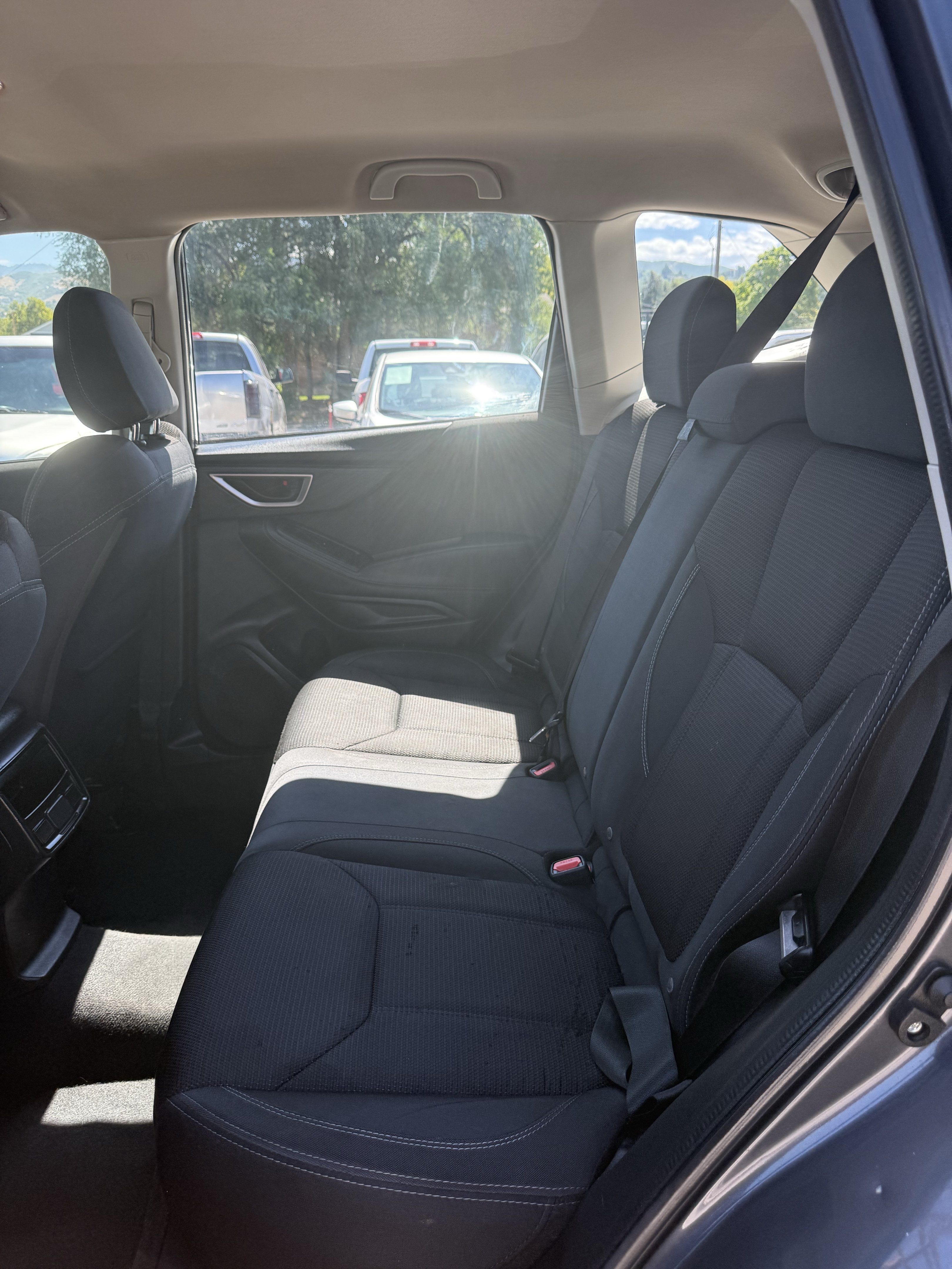 Used 2020 Subaru Forester AWD/4WD image 10