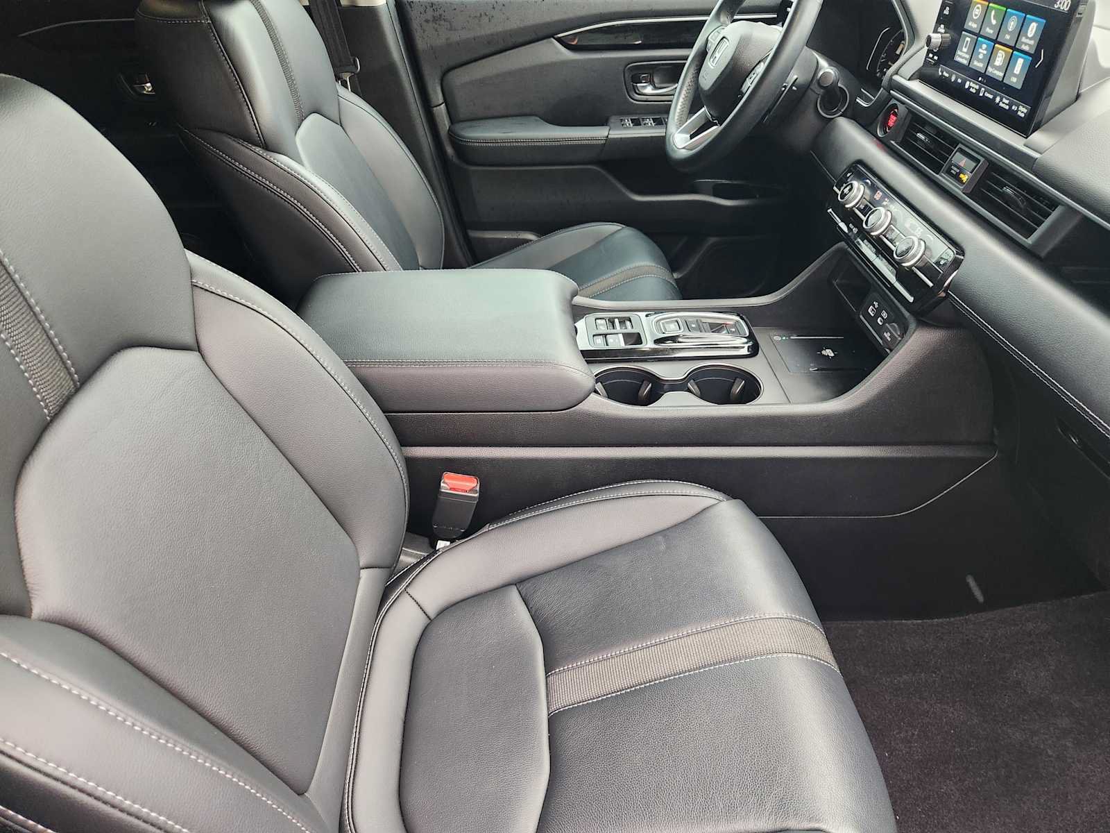 Used 2023 Honda Pilot EX-L image 12
