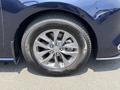 Used 2021 Toyota Sienna XLE w/ XLE Plus Package FWD image 7