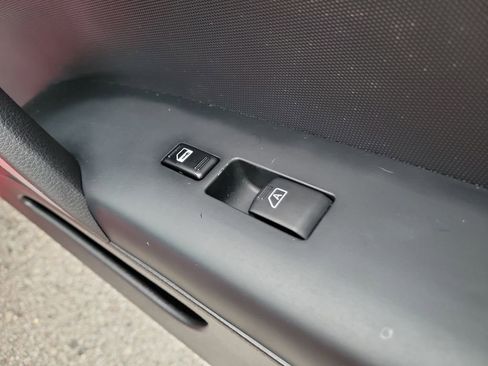 Used 2005 Nissan 350Z Grand Touring image 19