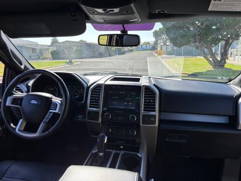 Used 2015 Ford F150 Lariat AWD/4WD image 13