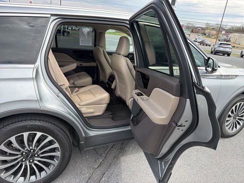 Certified 2023 Lincoln Aviator Reserve w/ Elements Package Plus image 19
