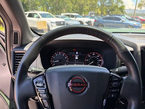 Used 2023 Nissan Frontier PRO-4X w/ Pro Convenience Package AWD/4WD image 20