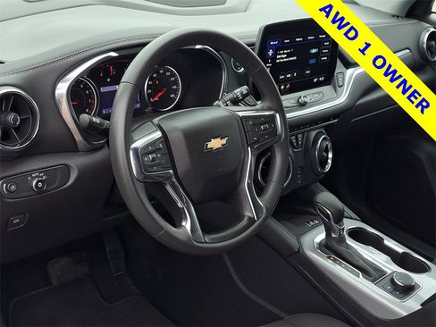 Used 2023 Chevrolet Blazer LT w/ Convenience Package image 7