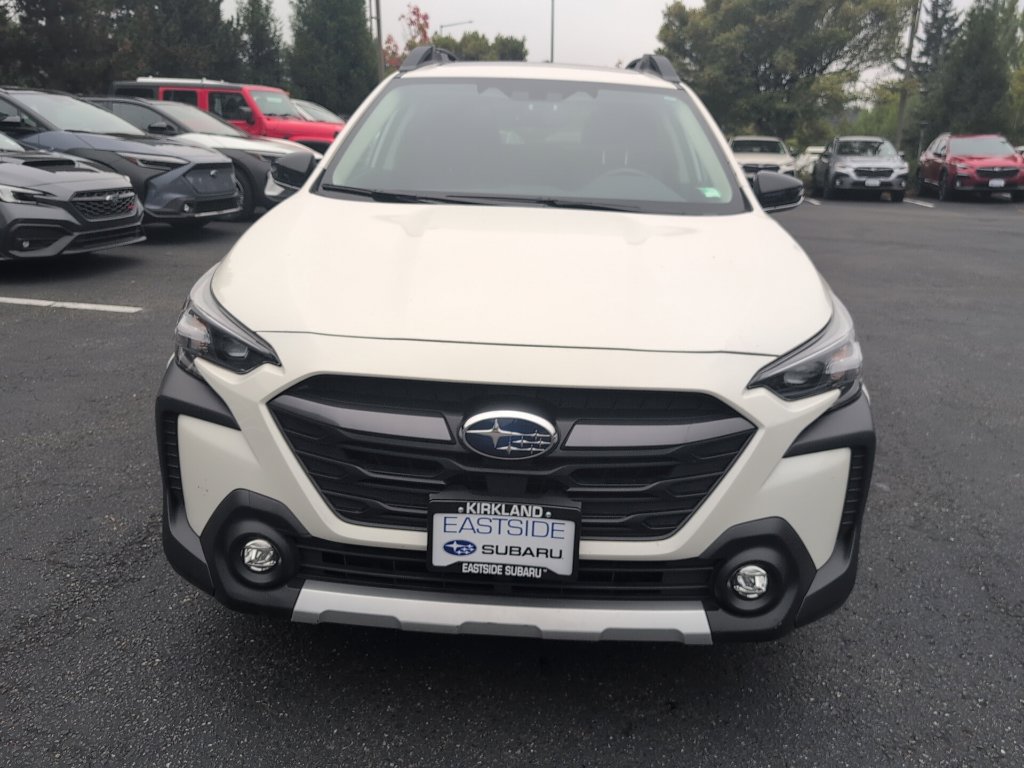 Used 2024 Subaru Outback Limited AWD/4WD image 2