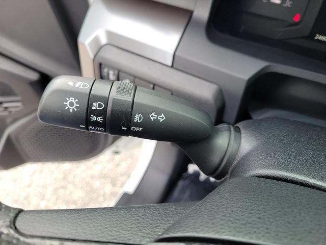 Used 2024 Toyota Tacoma SR5 RWD image 23