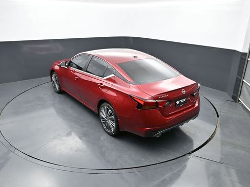 New 2026 Nissan Altima 2.5 SV w/ SV Premium Package AWD/4WD image 19