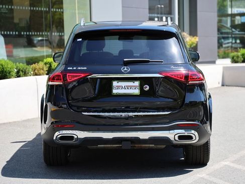 Used 2022 Mercedes-Benz GLE 350 4MATIC image 3
