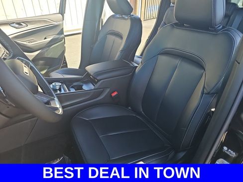 New 2026 Jeep Grand Cherokee Limited w/ Limited Altitude Package AWD/4WD image 15