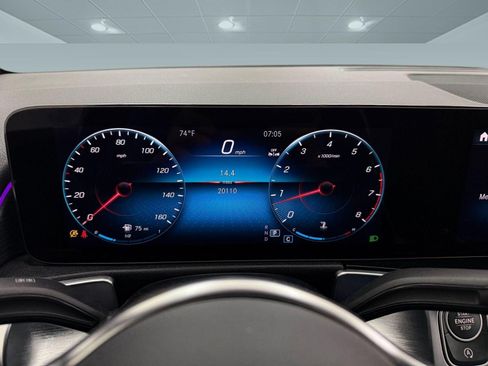 Certified 2023 Mercedes-Benz GLB 250 image 17