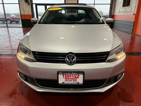 Used 2012 Volkswagen Jetta SEL image 3