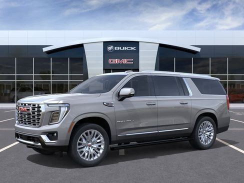 New 2026 GMC Yukon XL Denali w/ Denali Reserve Package AWD/4WD image 2