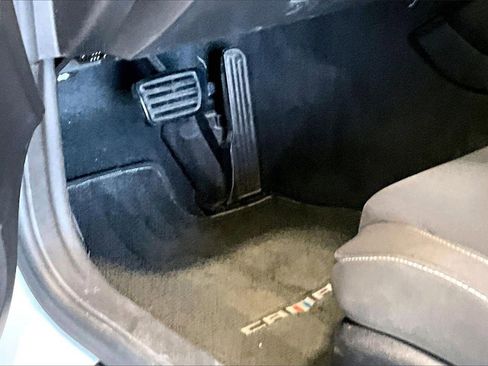 Used 2018 Chevrolet Camaro LT w/ RS Package image 22