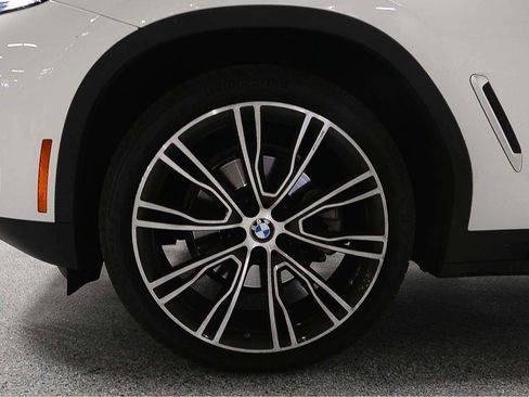 Certified 2023 BMW X3 sDrive30i w/ Premium Package RWD image 5