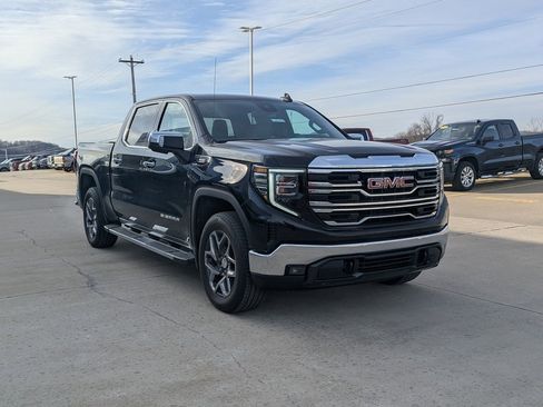 New 2026 GMC Sierra 1500 SLT w/ SLT Premium Package image 5