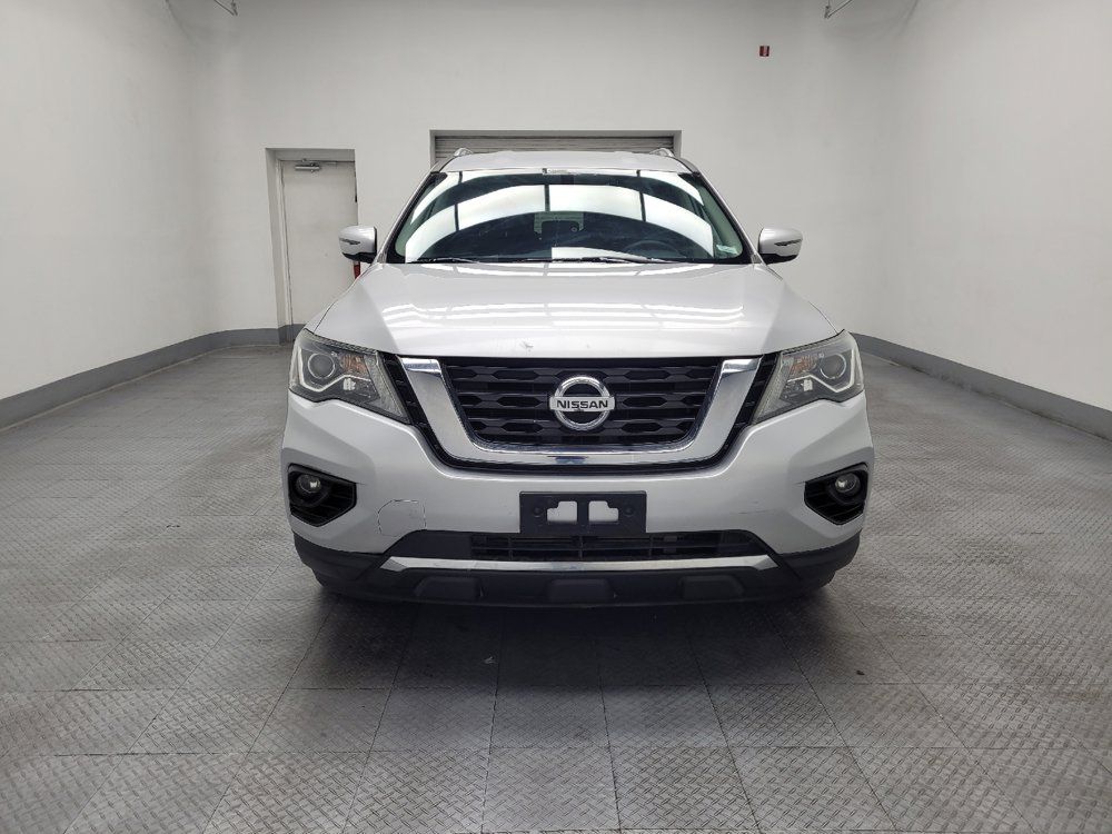 Used 2018 Nissan Pathfinder SV FWD image 15