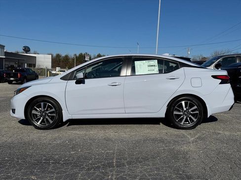 New 2025 Nissan Versa SV w/ Trunk Package image 6