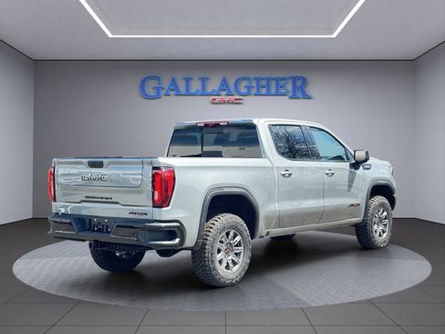 New 2026 GMC Sierra 1500 AT4X w/ LPO, Black Badging Package AWD/4WD image 4