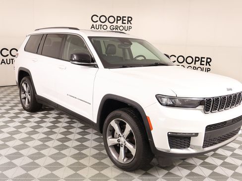 Used 2021 Jeep Grand Cherokee L Limited AWD/4WD image 1